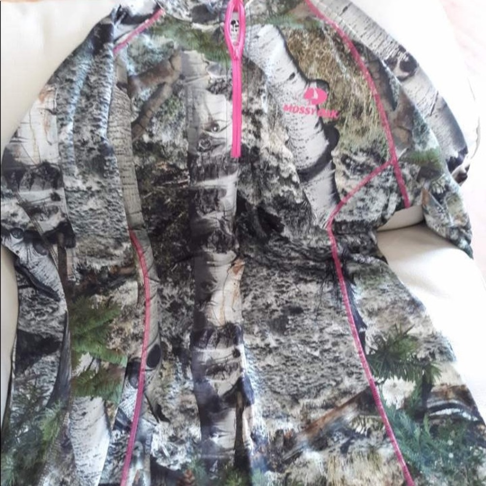 Mossy oak pullover half zip